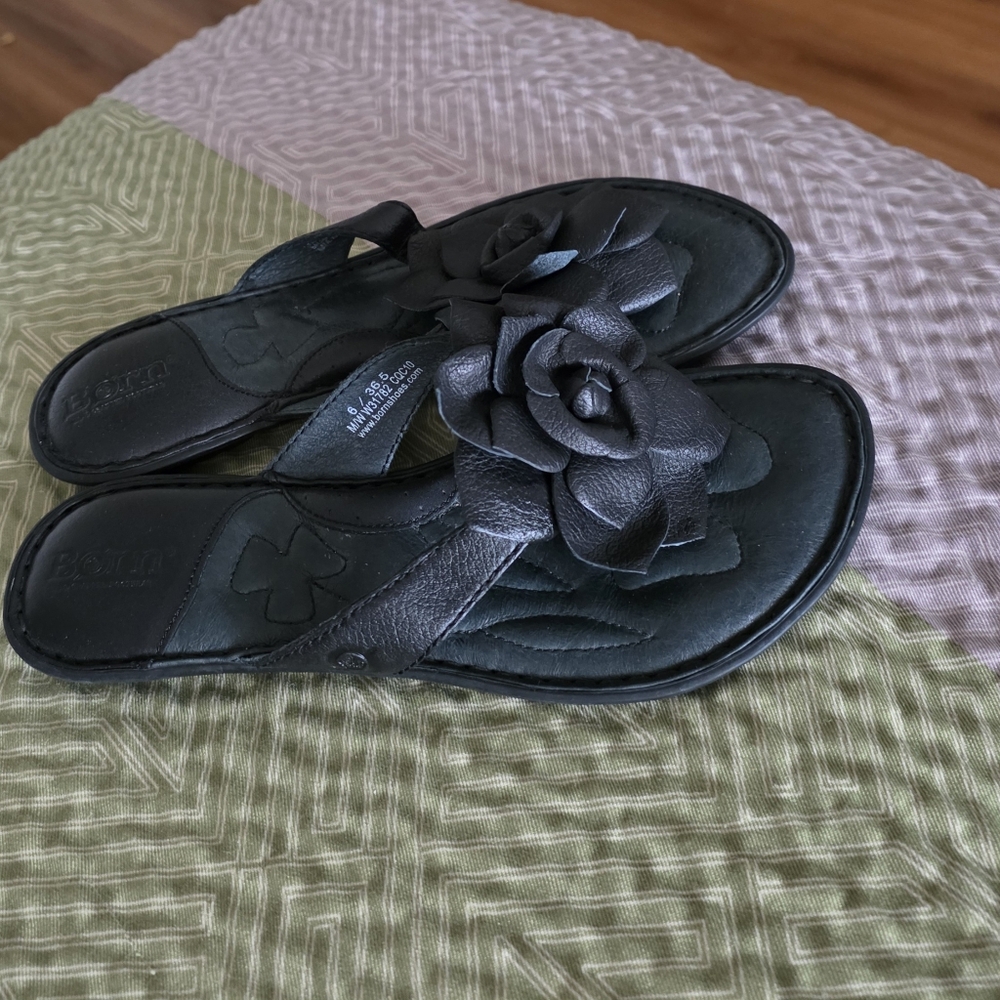Born 3D flower Thong sandals Black Full Grain Leather 6 Opanka Construction 36.5 - Picture 3 of 6